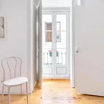 2Br Terrace W Ac - Time Out Market | By Airnest