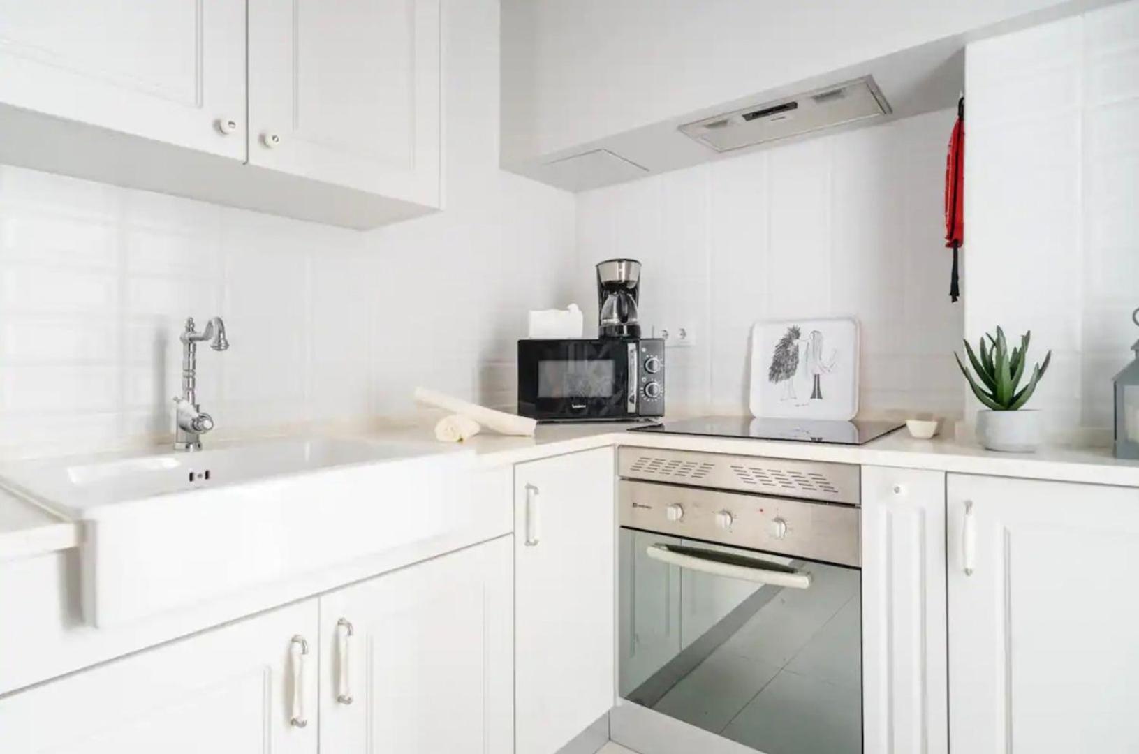 2br Terrace W Ac - Time Out Market | By Airnest * Lissabon
